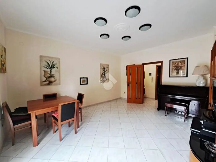 Appartamento quadrilocale in vendita in Via Santa Maria, Quarto