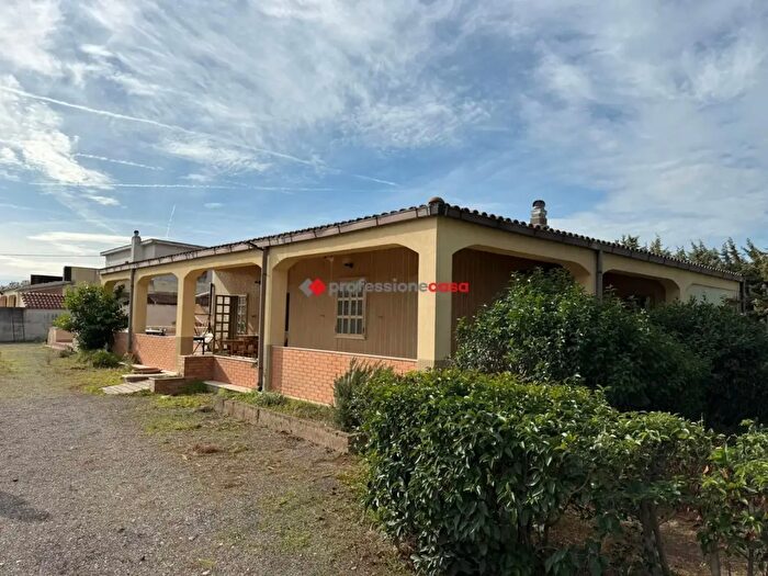 Appartamento con 7 locali in vendita in Via Napoli Pod Onc, Foggia
