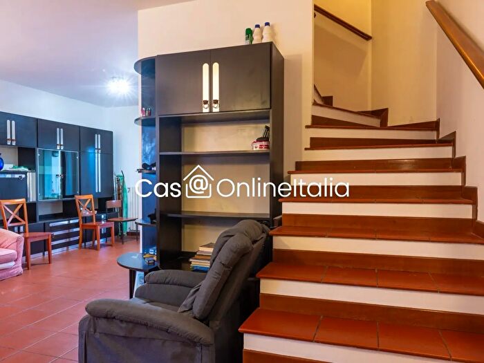 Appartamento quadrilocale in vendita in Via Carlo Pisacane, Prato