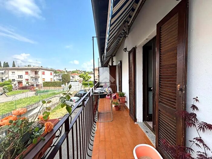 Appartamento quadrilocale in vendita in Via Gabriele Camozzi, Ponte San Pietro