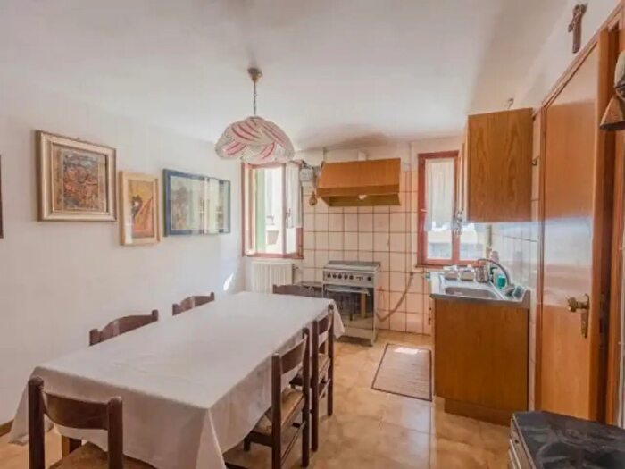 Appartamento trilocale in vendita in Calle Biseghella, Chioggia