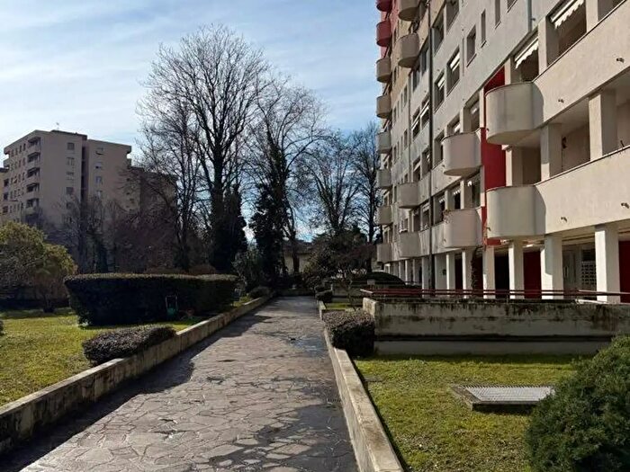 Appartamento bilocale in vendita in Via Antonio Cechov, Milano