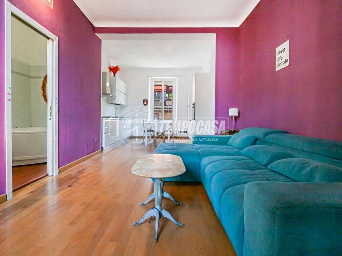 Appartamento trilocale in affitto in Via LEPONTINA, Farini, Milano