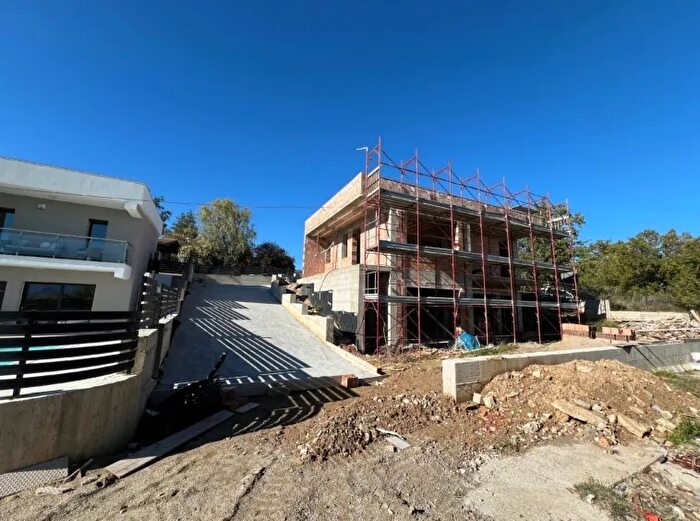 Casa quadrilocale in vendita in Rende