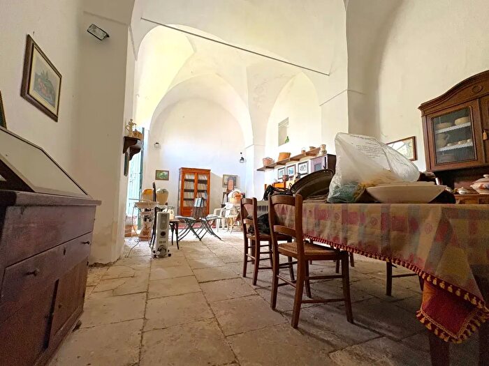 Casa con 7 locali in vendita in Via IV Novembre, Carmiano