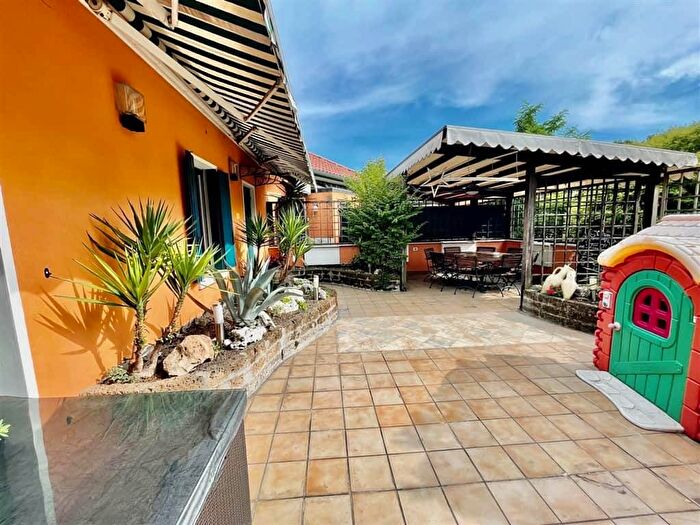 Casa con 6 locali in vendita in Via Beccaria, Venezia