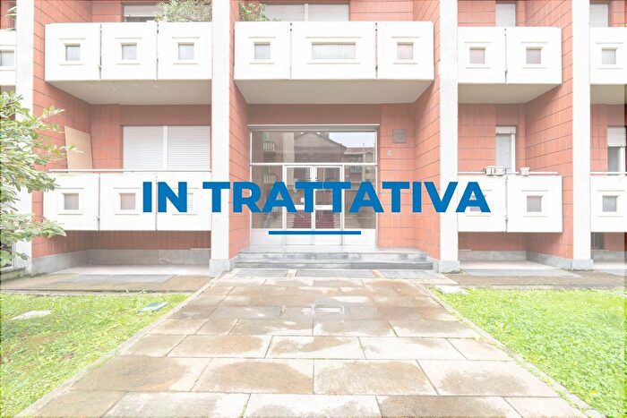 Appartamento quadrilocale in vendita in Via Benvenuto Cellini, Torino