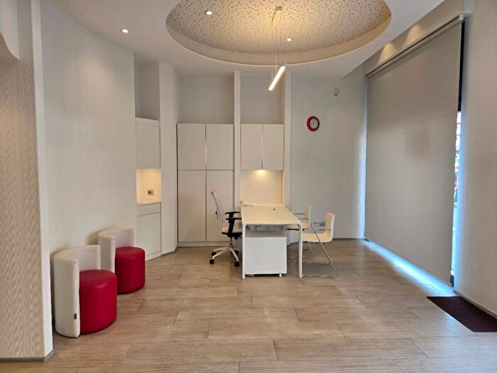 Casa quadrilocale in affitto in Via Francesco Zanardi, Saffi, Bologna