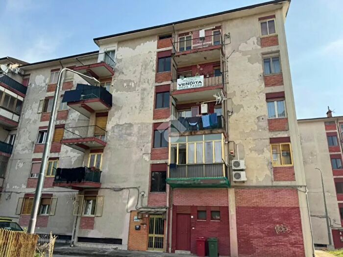 Appartamento trilocale in vendita in Via Goffredo Raimo, Avellino