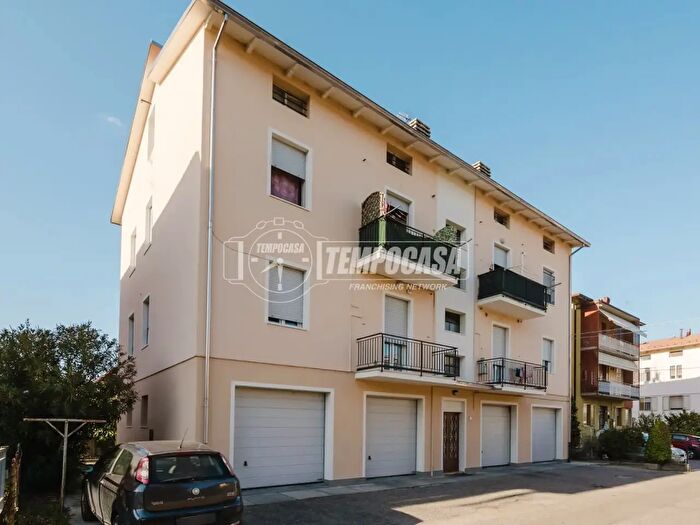 Appartamento quadrilocale in vendita in Via Reggio Emilia Garofano, Savignano Sul Panaro