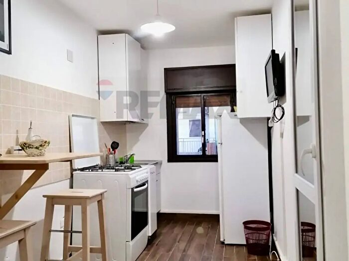 Casa con 5 locali in vendita in Via Plebiscito, Catania