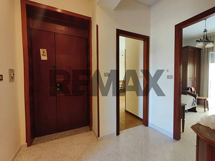 Appartamento con 5 locali in vendita in Via EBerlinguer, San Filippo Del Mela