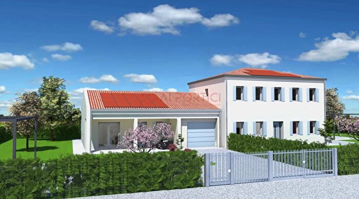 Casa quadrilocale in vendita in Via Ardoneghe, Brugine