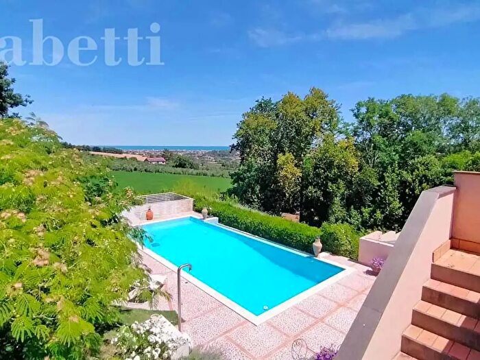 Casa in vendita in Strada del Giardino, Senigallia