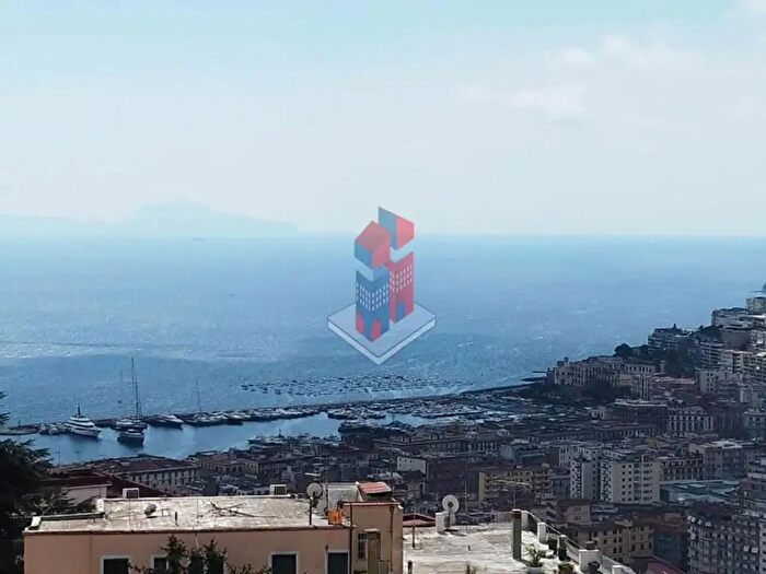 Appartamento bilocale in affitto in VomeroVia Aniello Falcone, Napoli