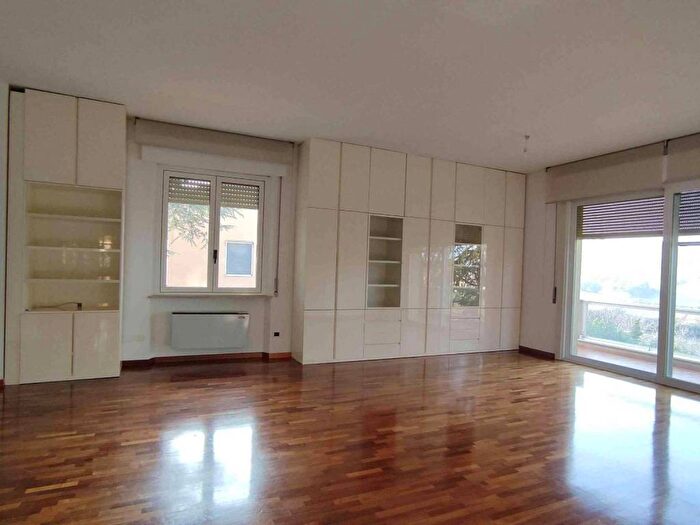 Appartamento con 5 locali in affitto in Via Alessandro Maggini, Pinocchio, Ancona