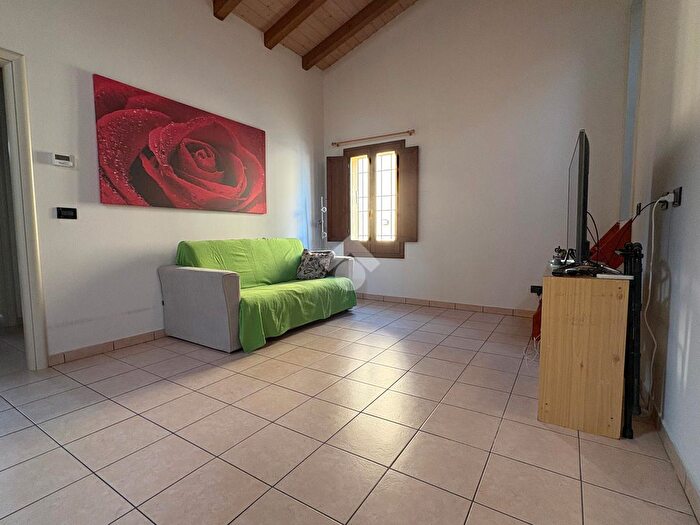 Appartamento trilocale in vendita in Via Martiri Antifascisti, Budrio