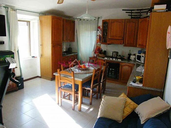 Appartamento quadrilocale in vendita in Cinigiano