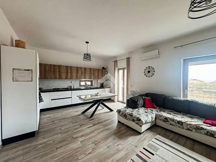 Appartamento trilocale in vendita in Via Molise, Amantea