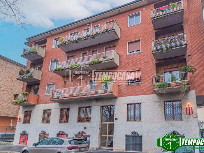 Appartamento bilocale in affitto in Via TRESCORE V, Istria, Milano