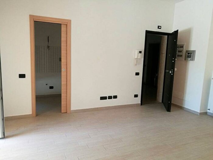 Appartamento trilocale in affitto in Via Luigi Russo, Aranova, Fiumicino