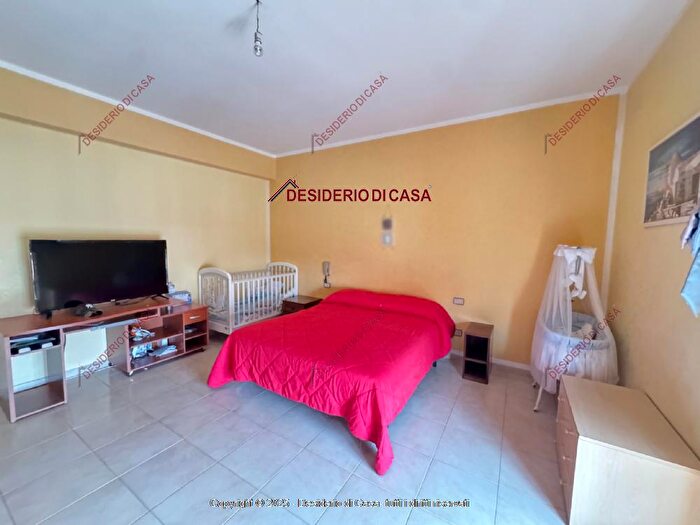 Appartamento con 6 locali in vendita in Ficarazzi