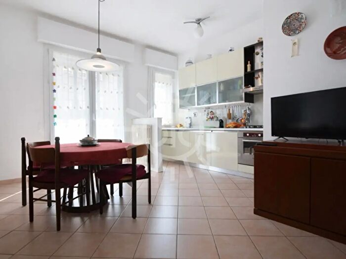 Appartamento trilocale in affitto in Via della Cava, Bologna