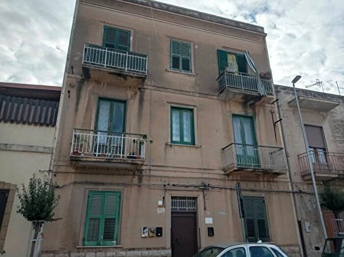 Appartamento trilocale in vendita in Via Argenteria Erice, Erice