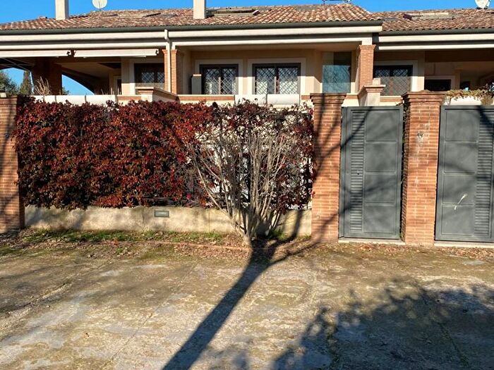 Casa con 5 locali in affitto in Via Corrado Parona, Castel di Leva, Roma
