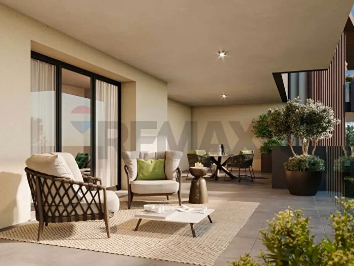 Appartamento quadrilocale in vendita in Via Beato Angelico, Besana In Brianza