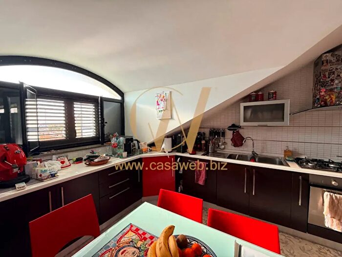 Appartamento trilocale in vendita in Via San Luca, Casapulla