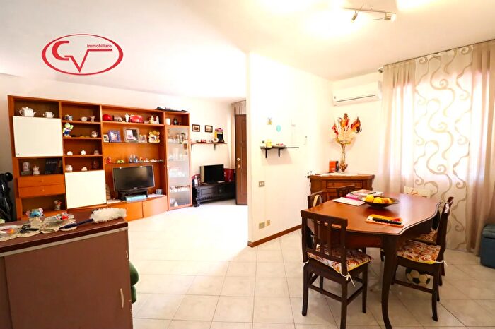 Appartamento trilocale in vendita in Via Paolo Borsellino, Laterina Pergine Valdarno