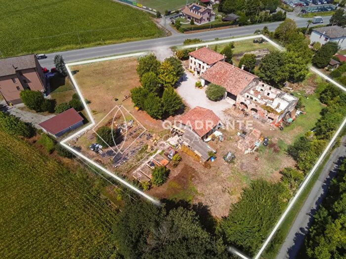 Casa in vendita in Via Padova Bassano, Piazzola Sul Brenta
