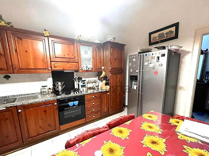 Appartamento con 5 locali in affitto in Via Fabio Filzi, Porta a Lucca, Pisa