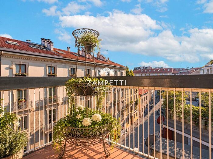 Appartamento con 6 locali in vendita in VIA GHERARDINI, Arco della Pace, Milano