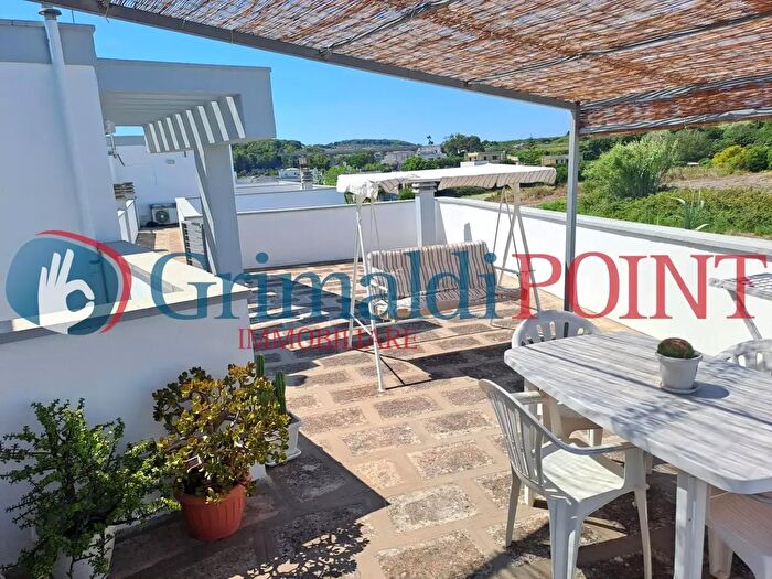 Appartamento quadrilocale in vendita in Via Pioppi, Otranto