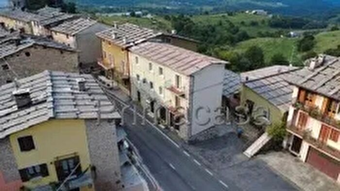 Casa con 8 locali in vendita in Via dellArtigliere, SantAnna DAlfaedo