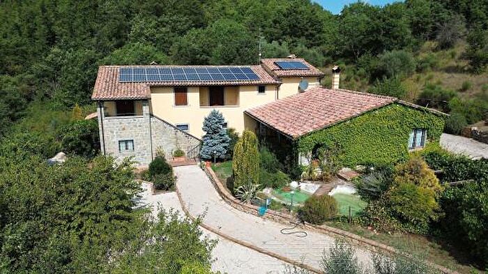 Casa con 6 locali in vendita in Strada Provinciale di Lisciano Niccone I Tratto, Lisciano Niccone