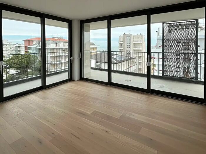 Appartamento con 7 locali in vendita in Jesolo