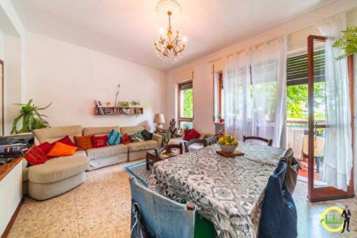 Appartamento trilocale in vendita in Viale della Stazione, Palmanova