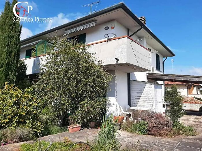 Casa quadrilocale in vendita in Via dellErbaio, Guardistallo