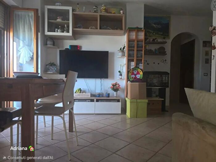 Appartamento con 5 locali in vendita in Siena