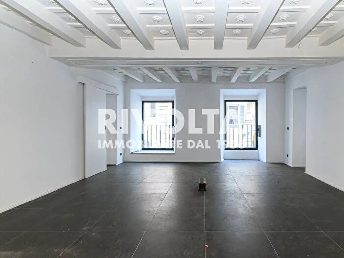 Appartamento con 8 locali in affitto in Via del Babuino, Roma