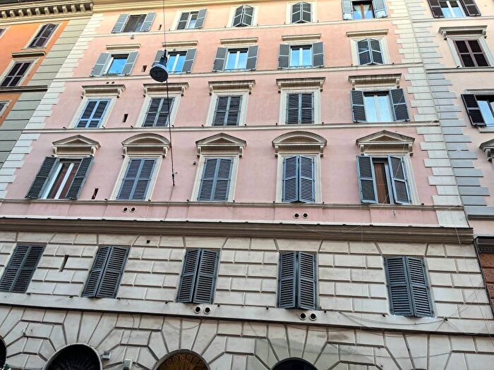 Appartamento quadrilocale in affitto in Trastevere, Roma