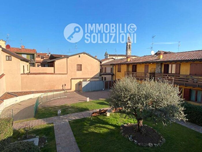 Appartamento trilocale in affitto in VIA GAMBA, Curno