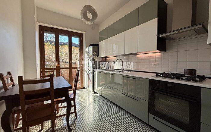 Case in Vendita e in Affitto - 3