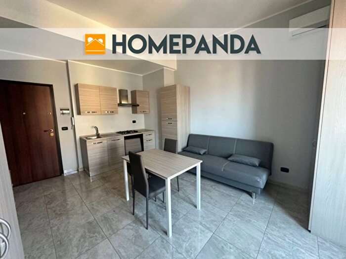 Appartamento bilocale in affitto in Via Etnea, Gioeni, Catania