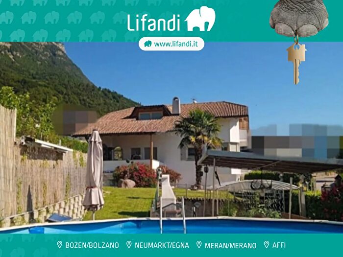 Casa con 5 locali in vendita in Heppenheimer Straße Via Heppenheim, Caldaro Strada Del Vino