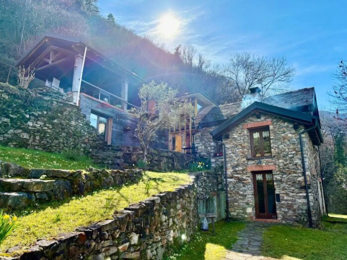 Casa con 7 locali in vendita in Cannobio