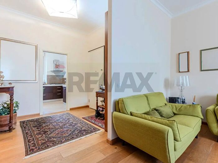 Appartamento quadrilocale in vendita in Piazza Michelangelo, Cagliari